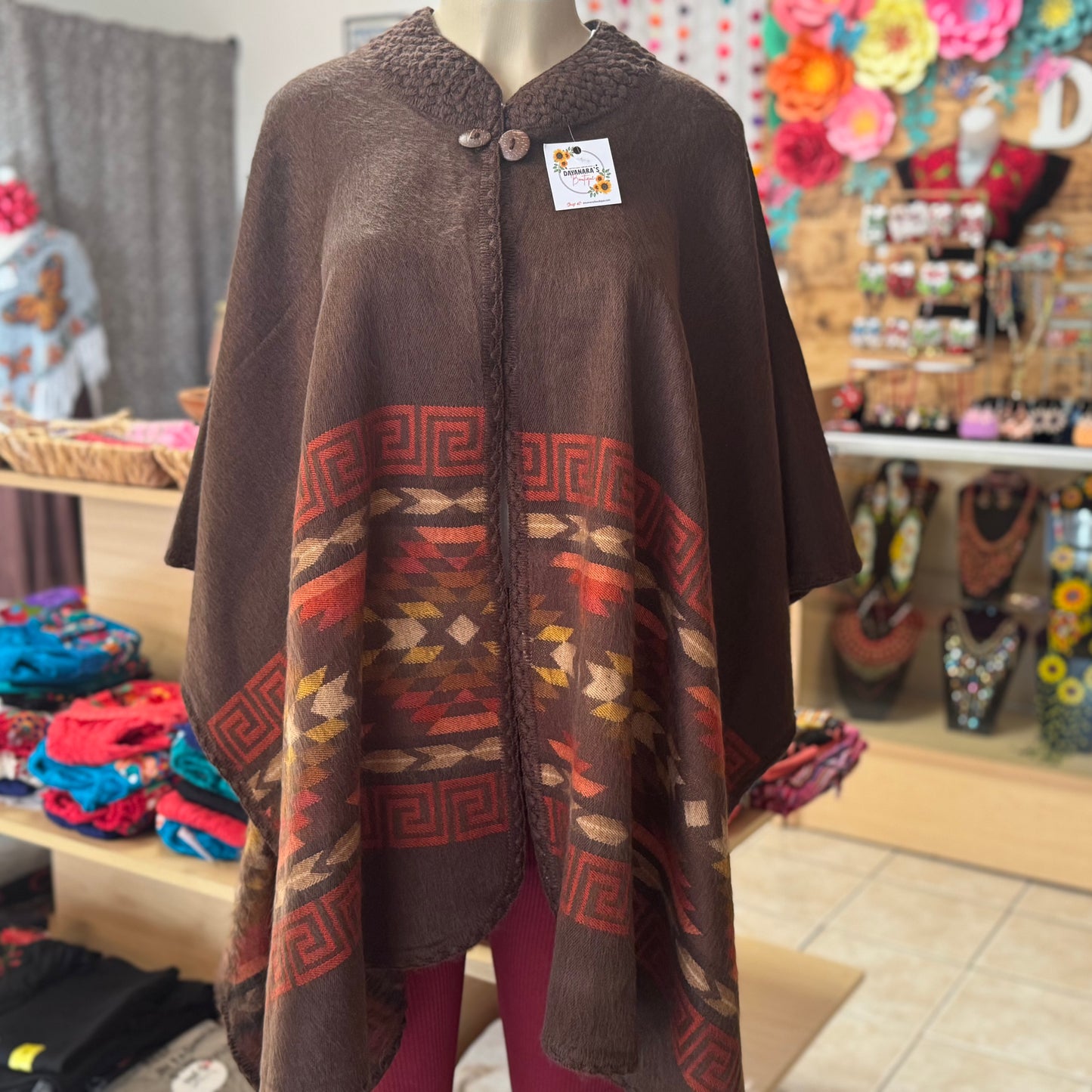 Capa de Dama Ecuatoriana